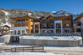 Mölgg Dolomites Residence Marebbe